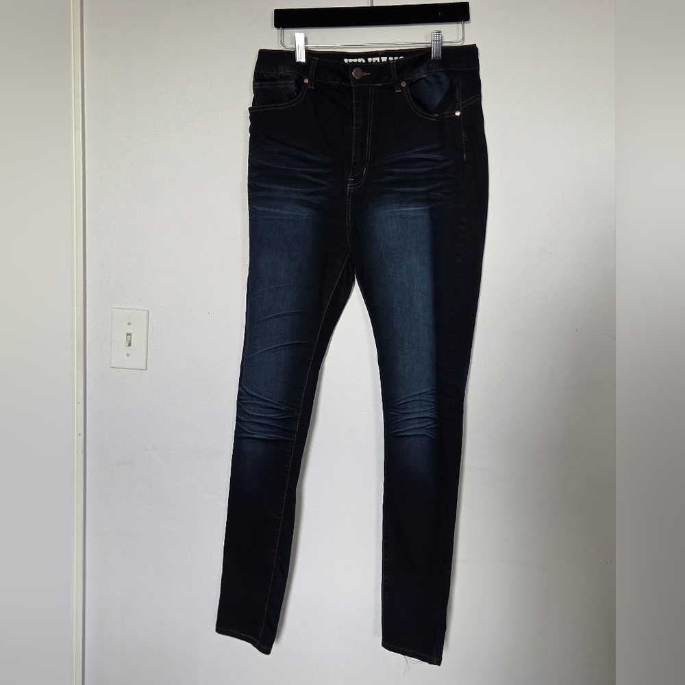 Women's Dark Blue Jeans Like NewSize 15